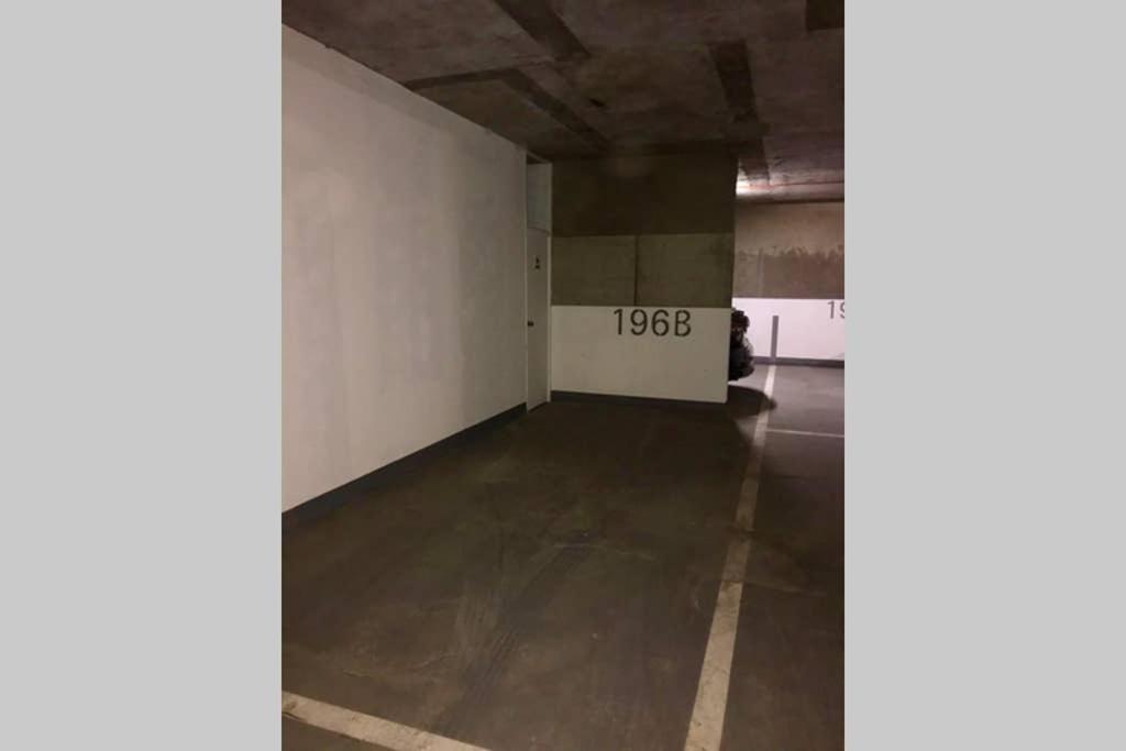 Agradable Depto. Mirando A Clinica Condes Apartment